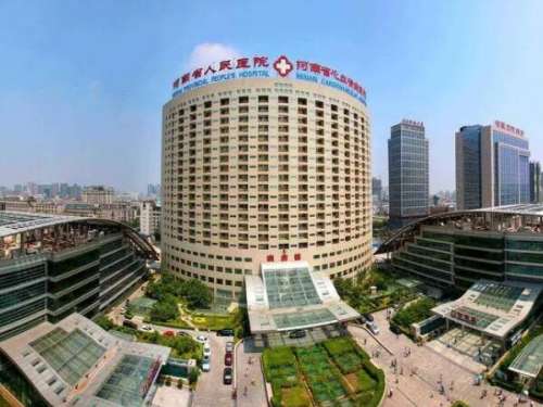 河南省人民医院整形科在几楼?技术水平怎么样?隆胸案例