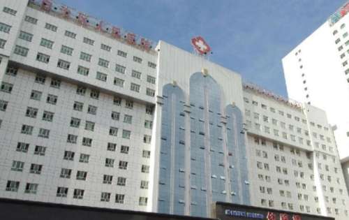 新疆维吾尔自治区人民医院.jpg