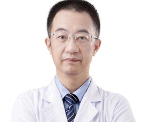 李俊医生.jpg