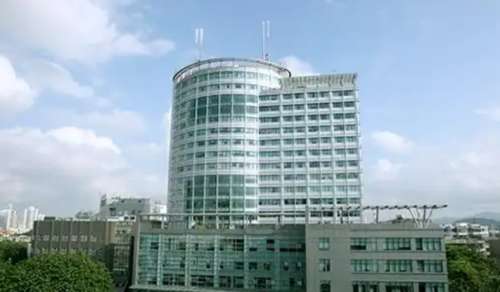 深圳宝安区人民医院医.jpg