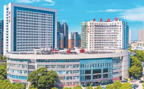 武汉市黄陂区人民医院.jpg